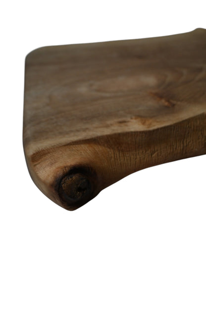 Platou / Tocător cu mâner | Nuc  | Live Edge