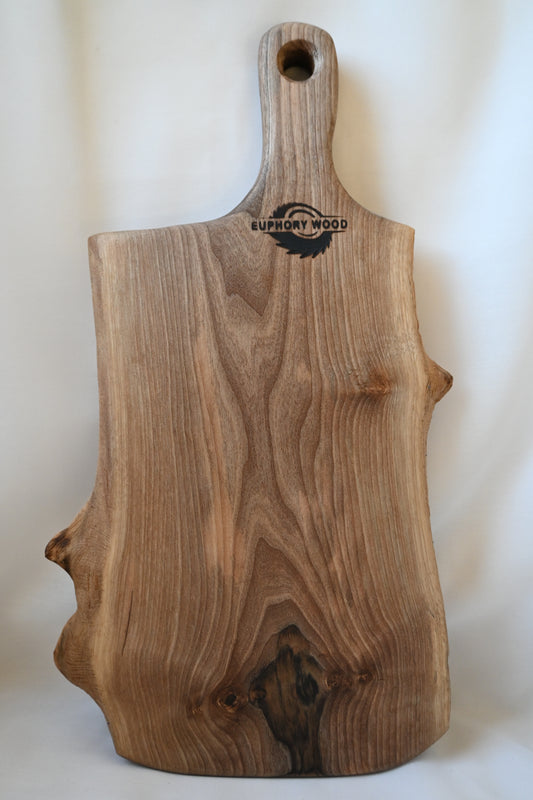 Platou / Tocător cu mâner | Nuc | Live Edge