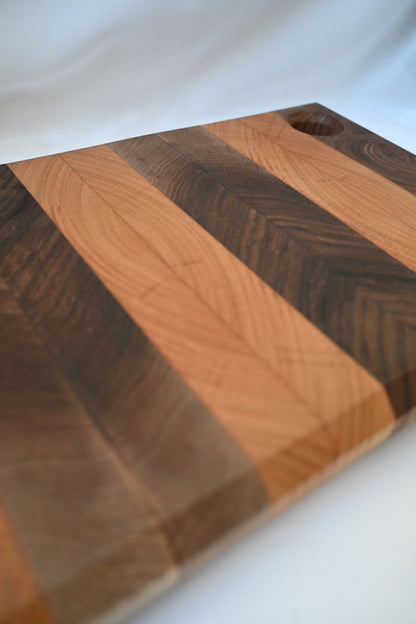 Tocător End-Grain | Nuc & Cireș