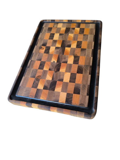 Tocător  End-Grain Premium cu șanț de scurgere |  Nuc & Cireș