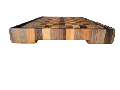 Tocător  End-Grain Premium cu șanț de scurgere |  Nuc & Cireș