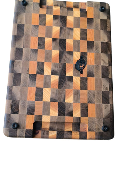 Tocător  End-Grain Premium cu șanț de scurgere |  Nuc & Cireș